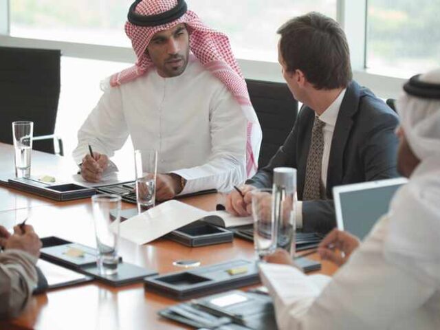 Steps to Find High-Paying Jobs in the Gulf Medical Sector